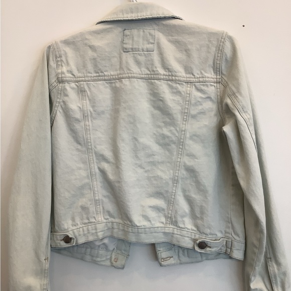 Forever 21 Denim Jacket - Picture 2 of 6